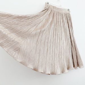 SOLD ! New York and Company Gold Skirt